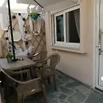 Mavi * Stavros (Thessaloniki)